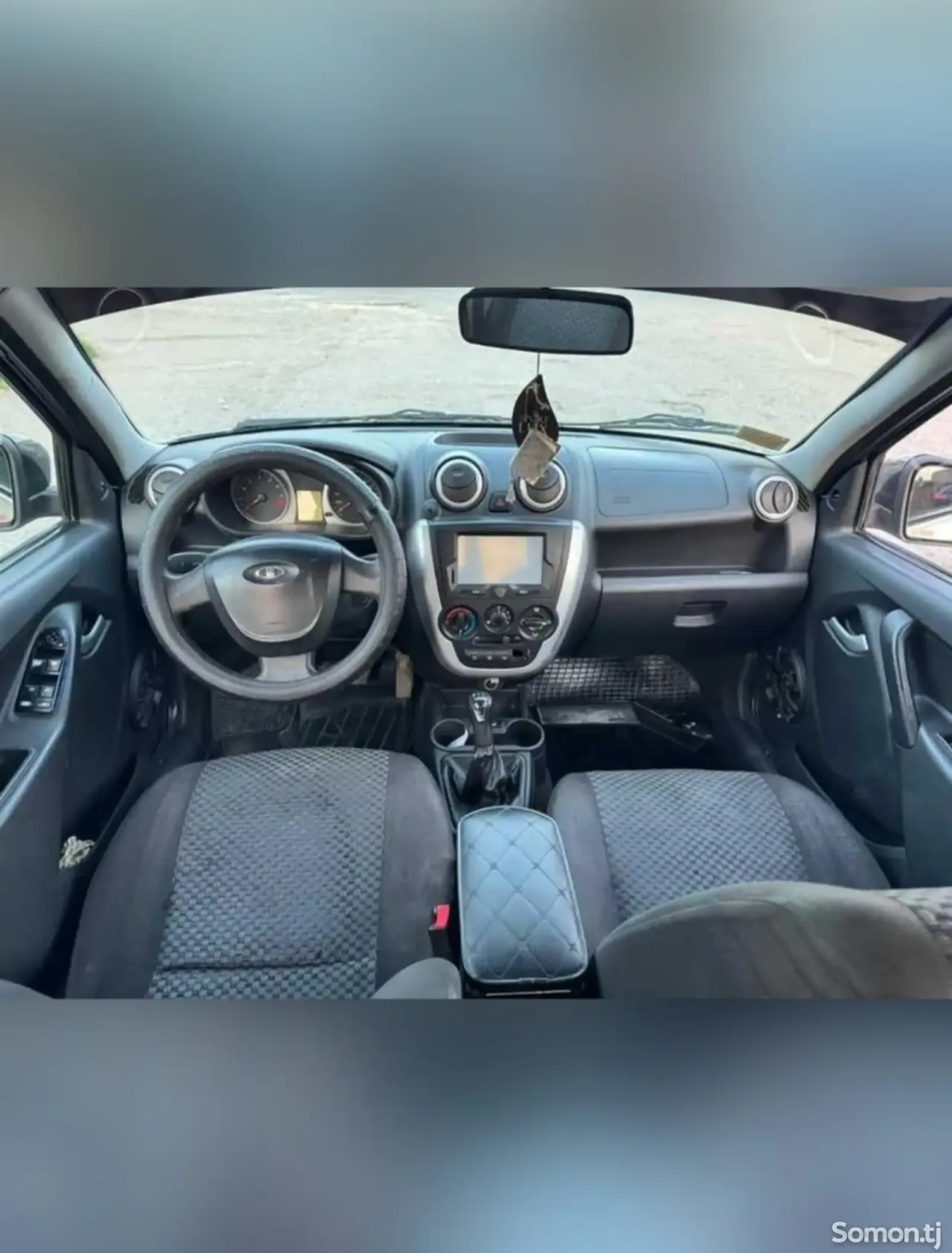 Lada (ВАЗ) Granta 2012 · MT