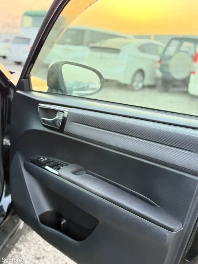 Toyota Fielder 2014 · 1.5 AT