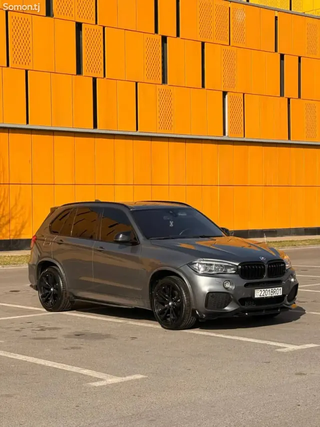 BMW X5 2018 · 3.5 AT