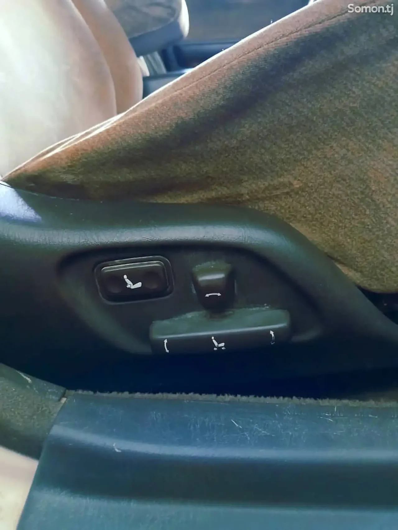 Toyota Mark II 1995 · 2.5 AT