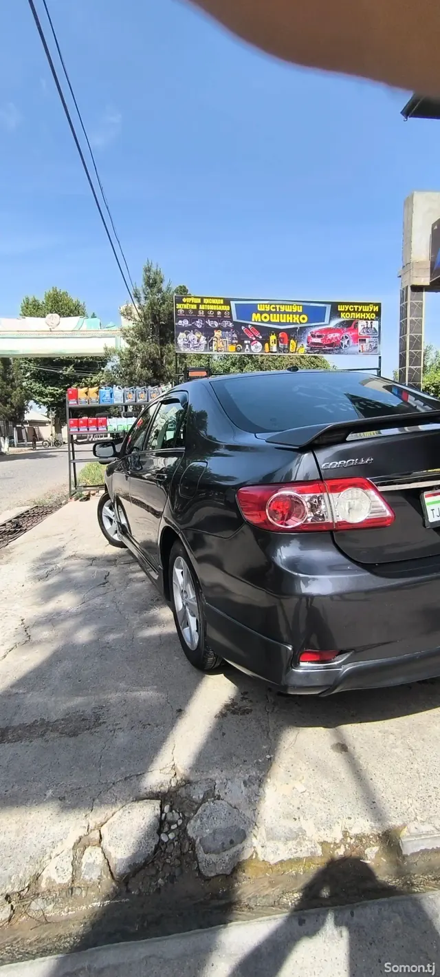 Toyota Corolla 2012 · 1.8 AT