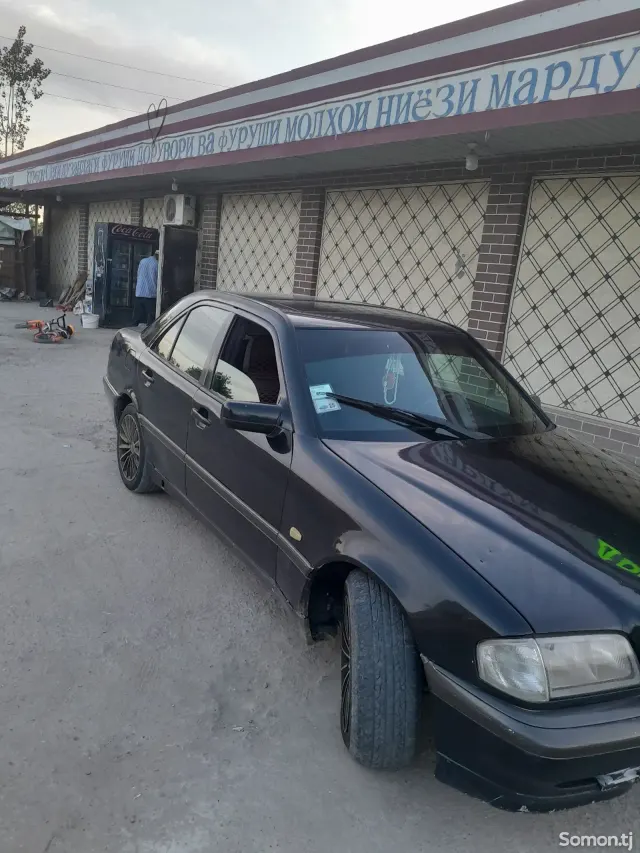Mercedes-Benz C class 1998 · 1.8 MT