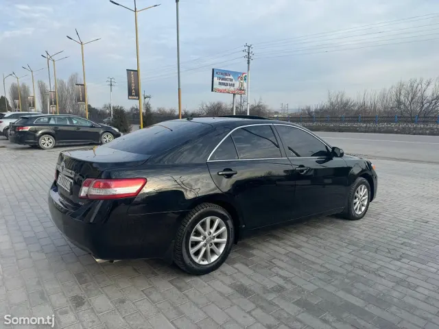 Toyota Camry 2011 · 3.5 AT
