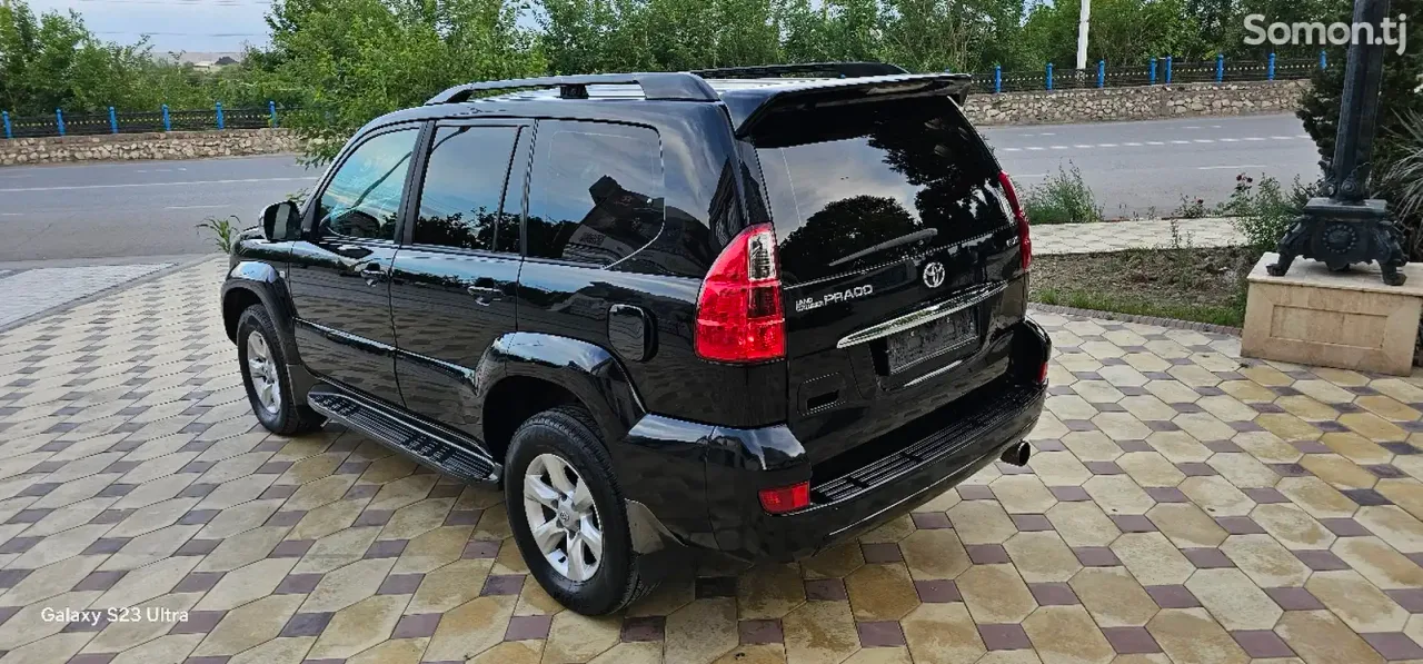 Toyota Land Cruiser Prado 2008 · 2.7 AT