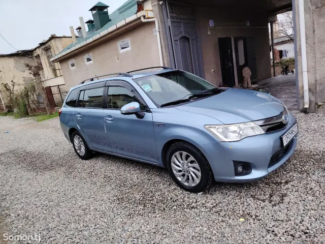 Toyota Fielder 2014 · 1.5 AT