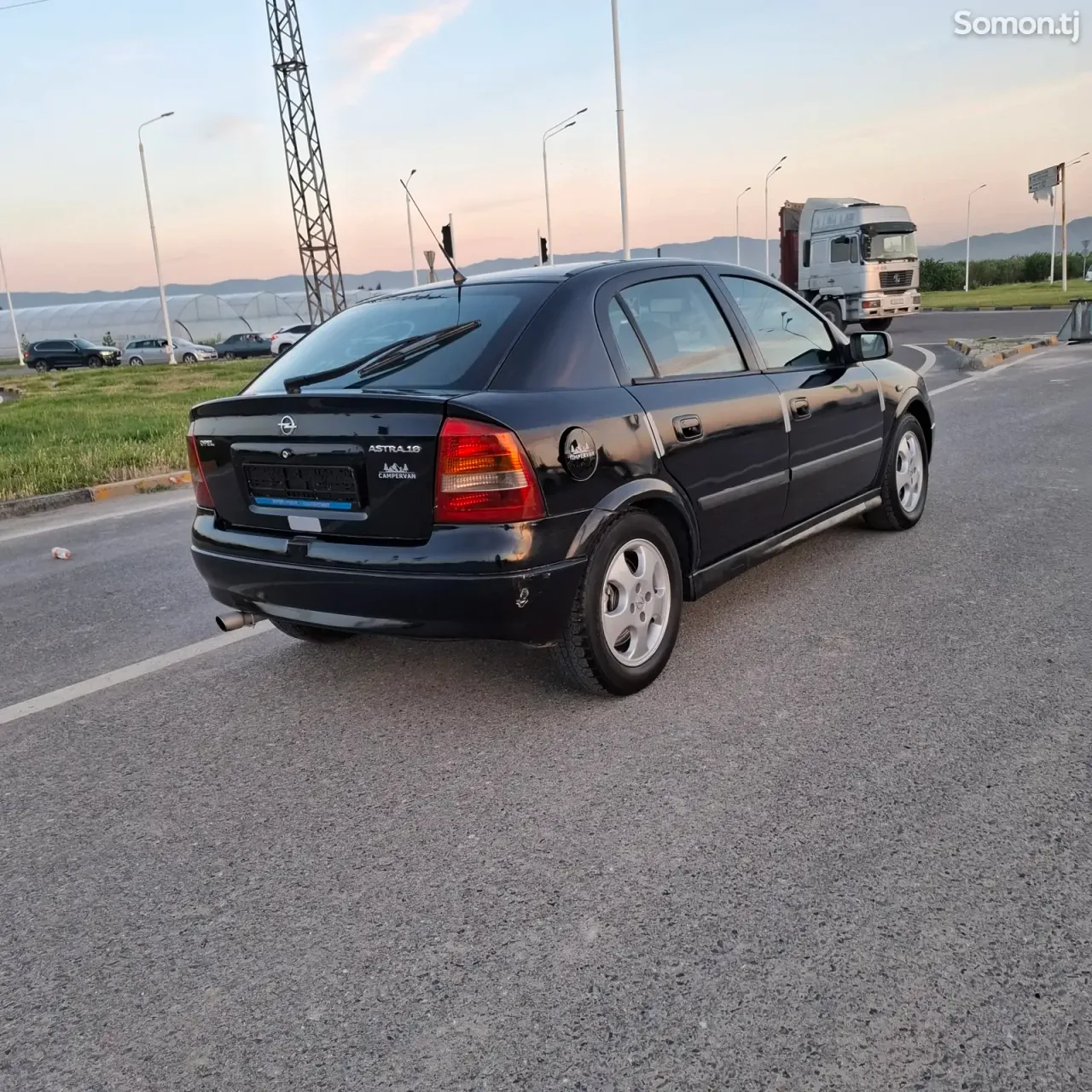 Opel Astra G 1998 · 1.6 MT