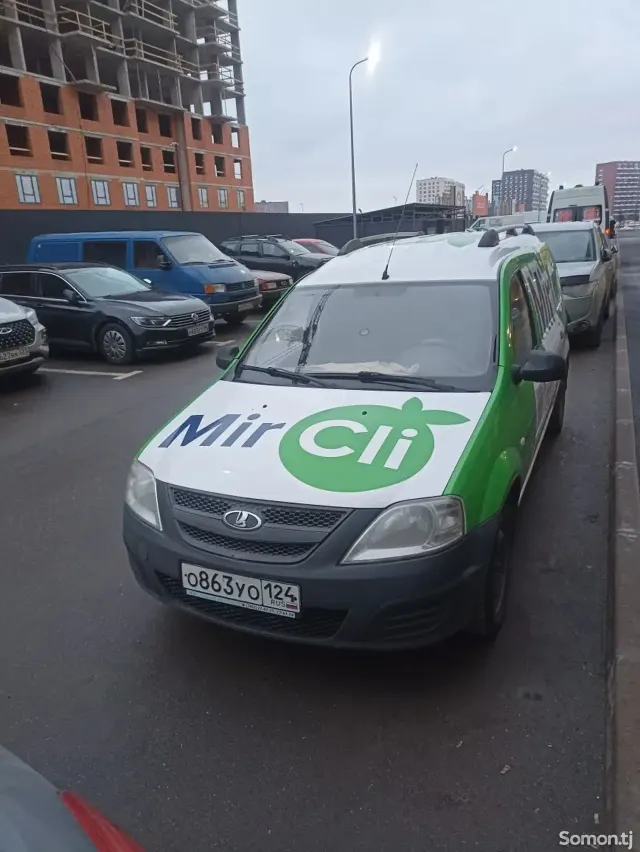 Lada (ВАЗ) Largus 2015 · 1.6 MT