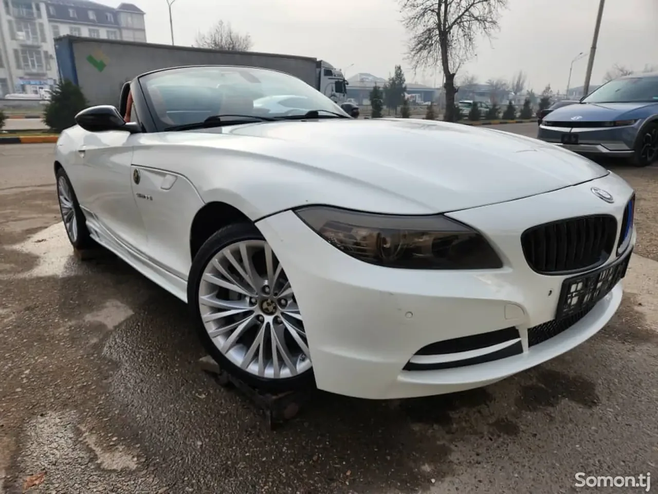 BMW Z4 2011 · 3.5 AT