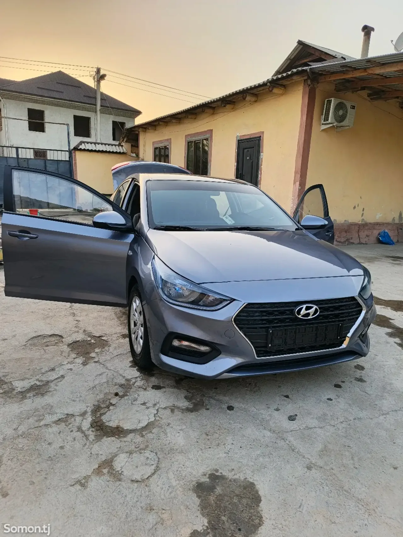 Hyundai Solaris 2019 · 1.6 AT