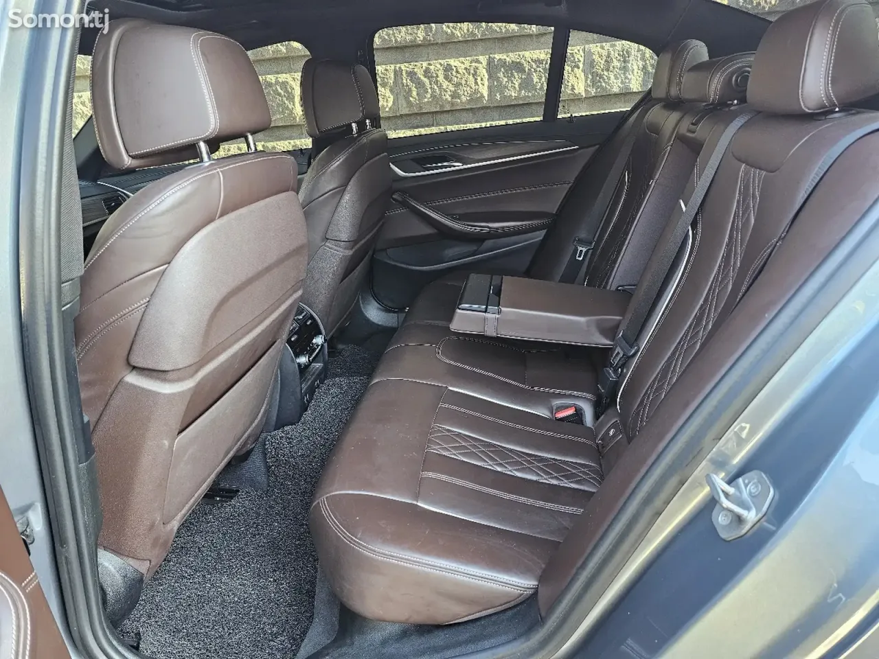 BMW 5 series 2017 · 2.0 AT