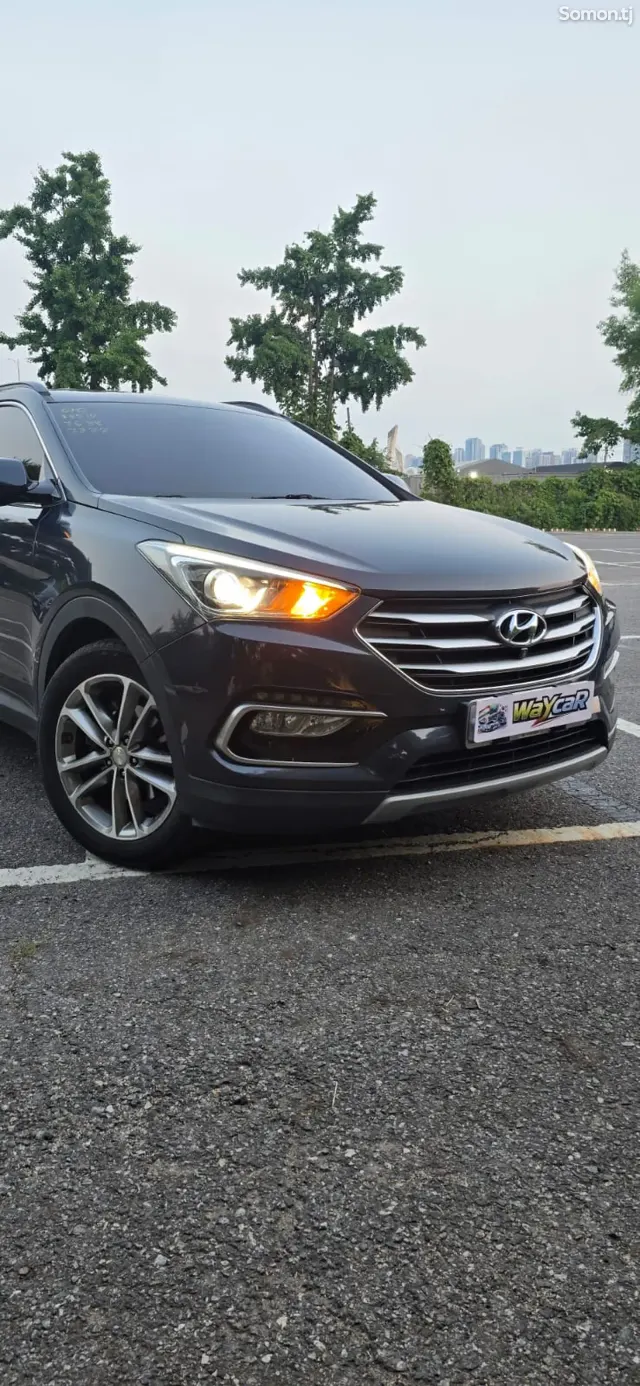 Hyundai Santa Fe 2016 · 2.2 AT