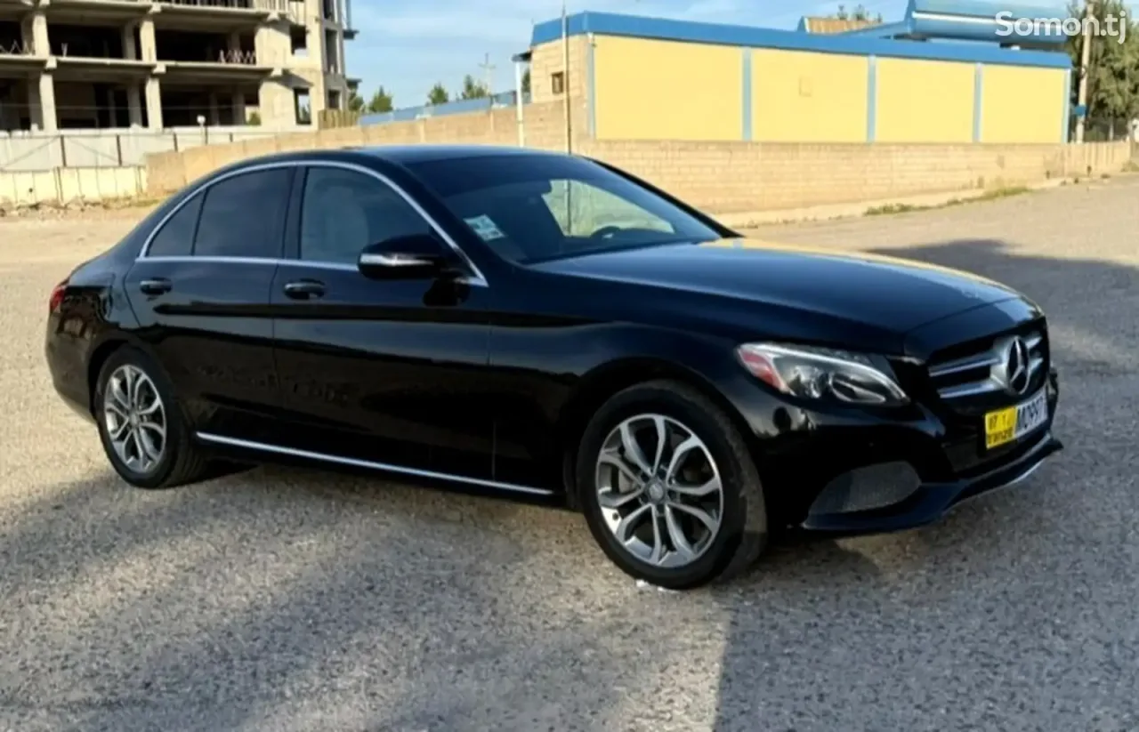 Mercedes-Benz C class 2016 · 2.0 AT