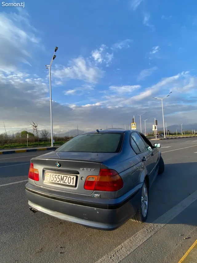 BMW 3 series 2004 · 2.5 AT