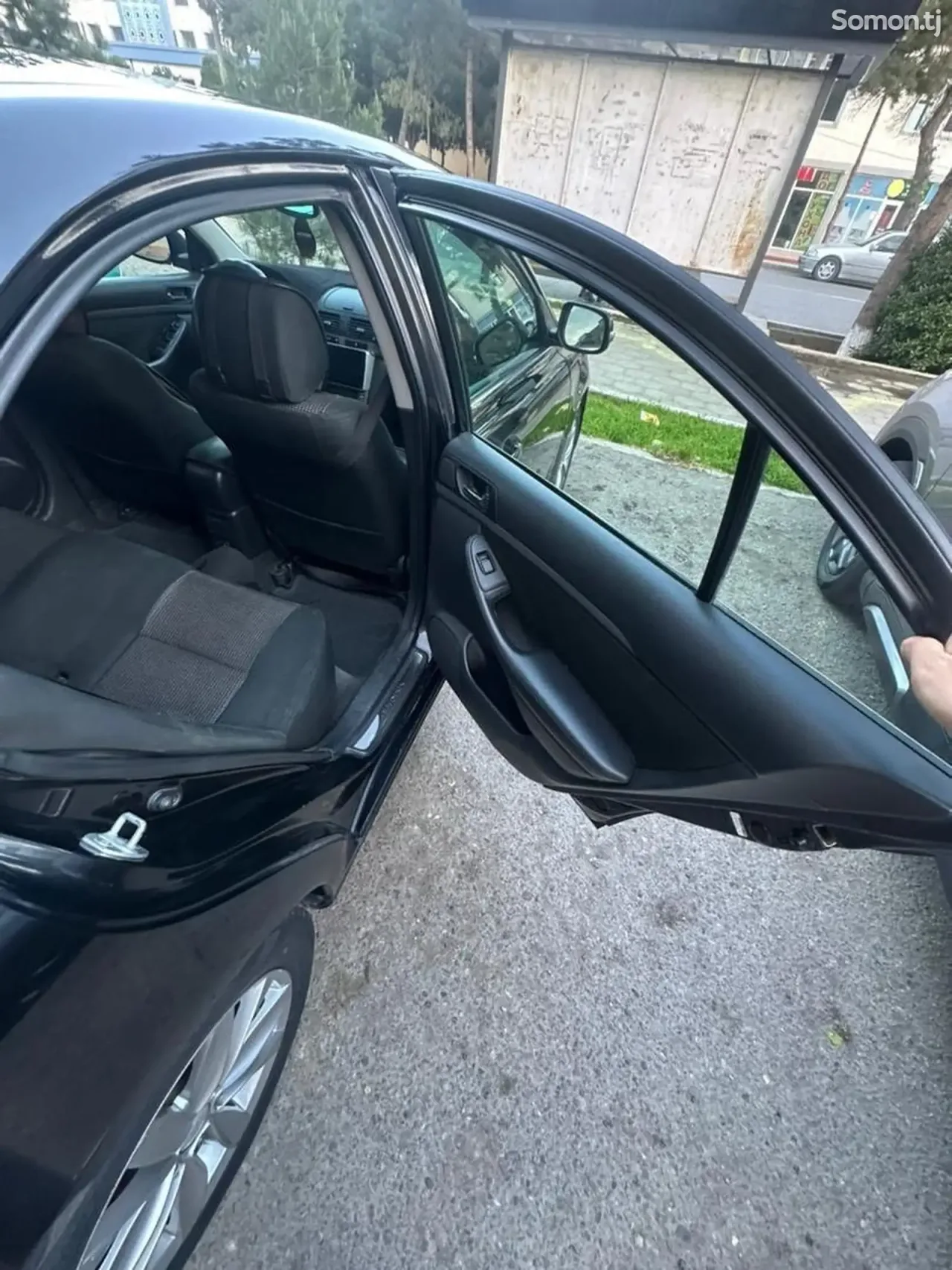 Toyota Avensis 2008 · 2.0 AT