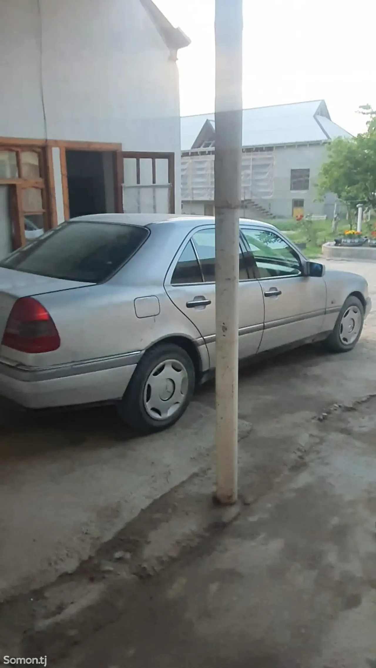 Mercedes-Benz C class 1997 · 2.0 MT