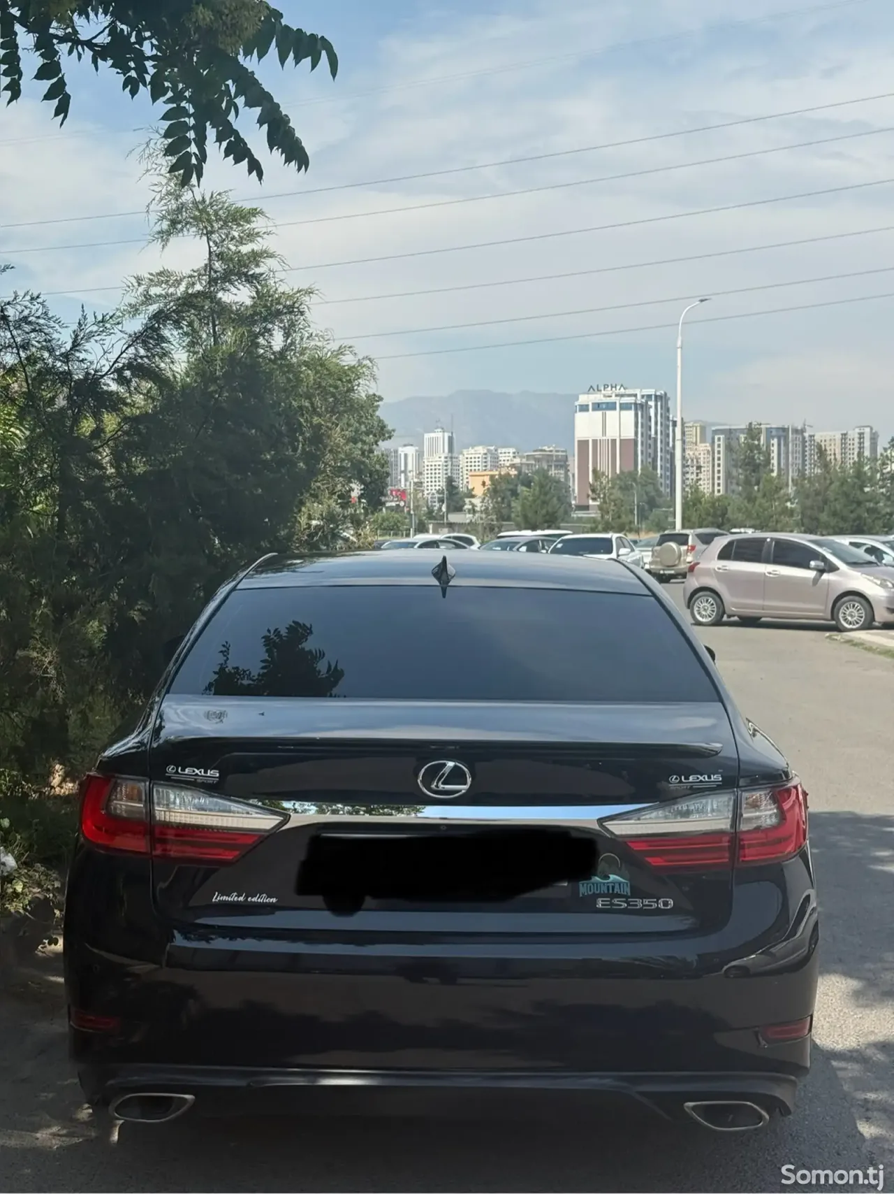 Lexus ES series 2016 · 3.5 AT