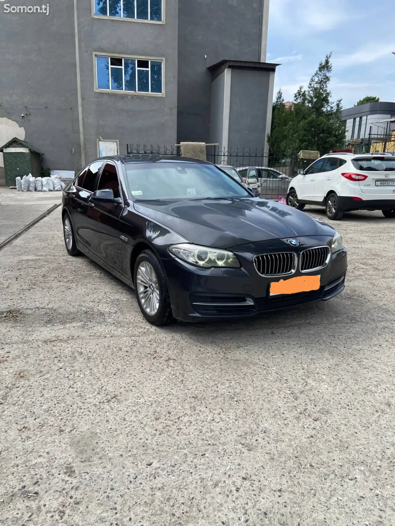 BMW 5 series 2014 · 2.0 AT
