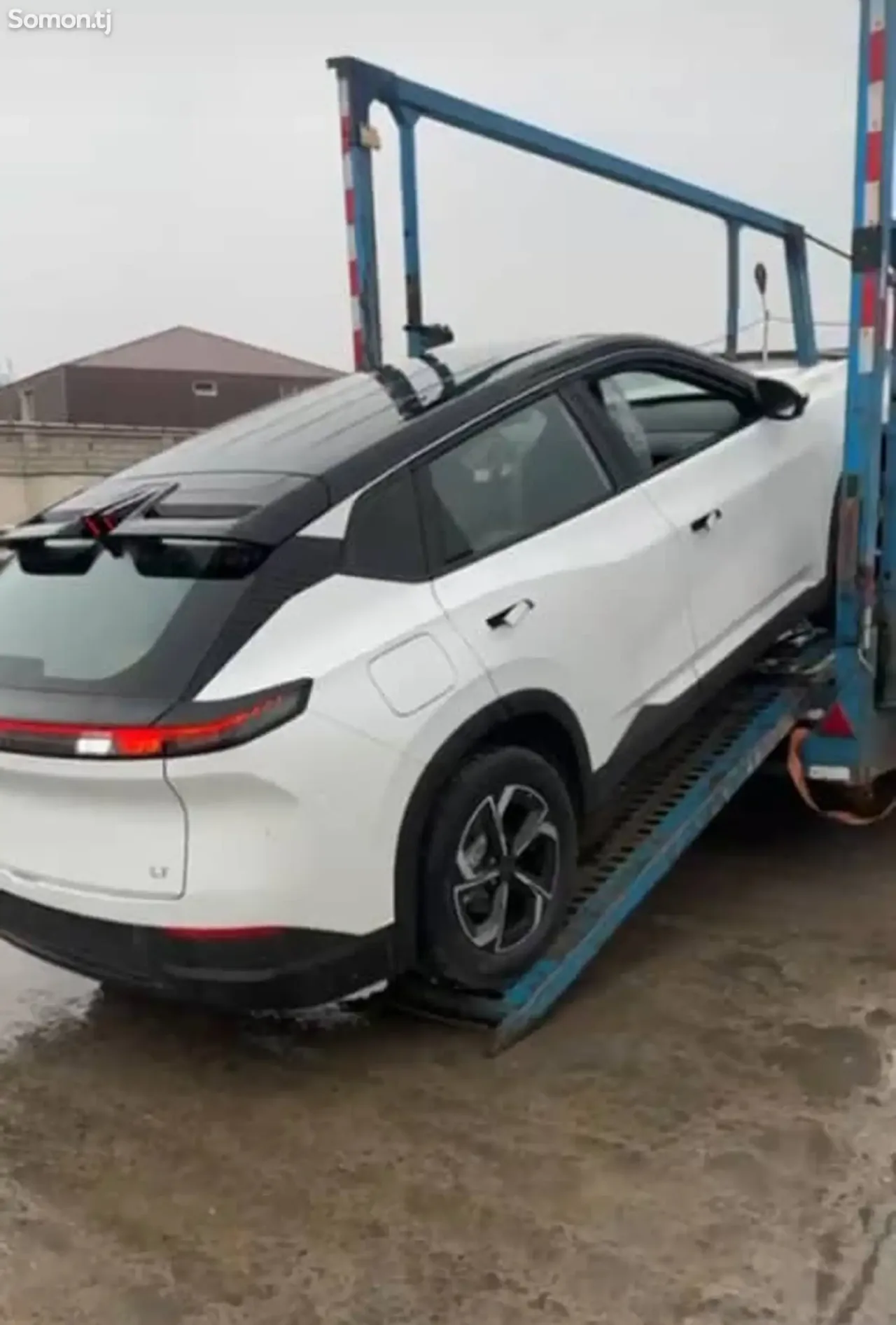Dongfeng L7 2025 · AT