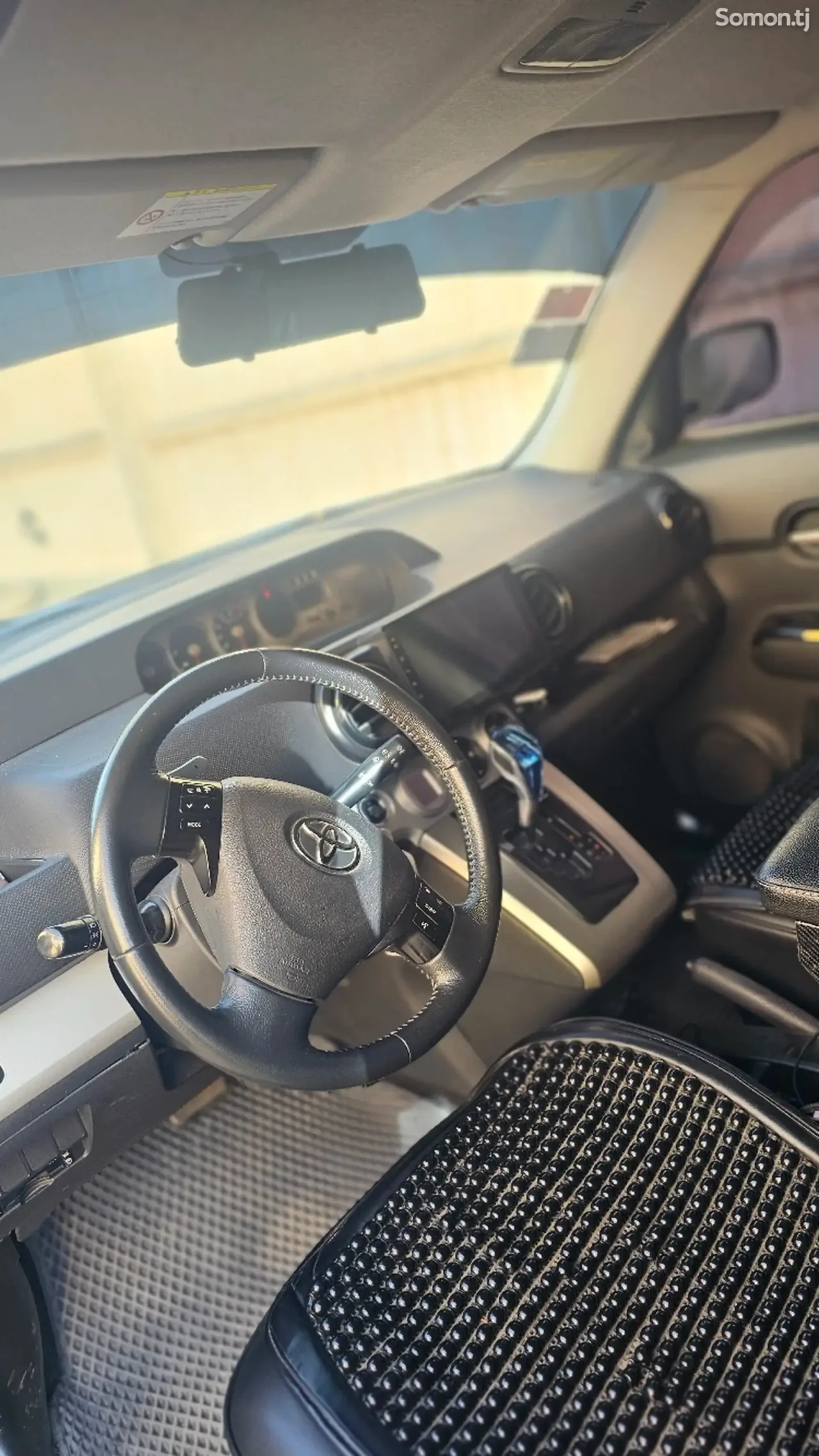 Toyota Rumion 2008 · 1.8 AT