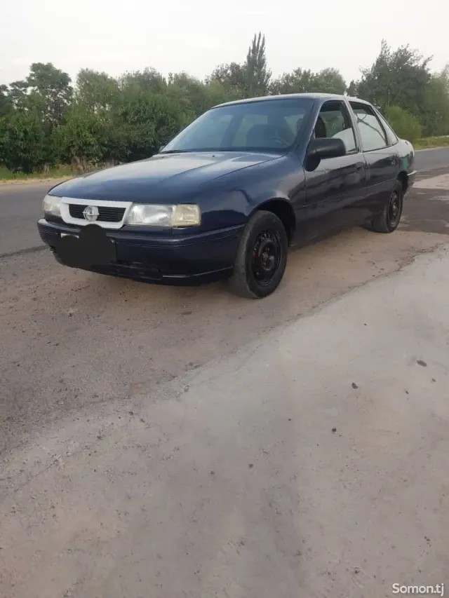 Opel Vectra A 1991 · 1.6 MT