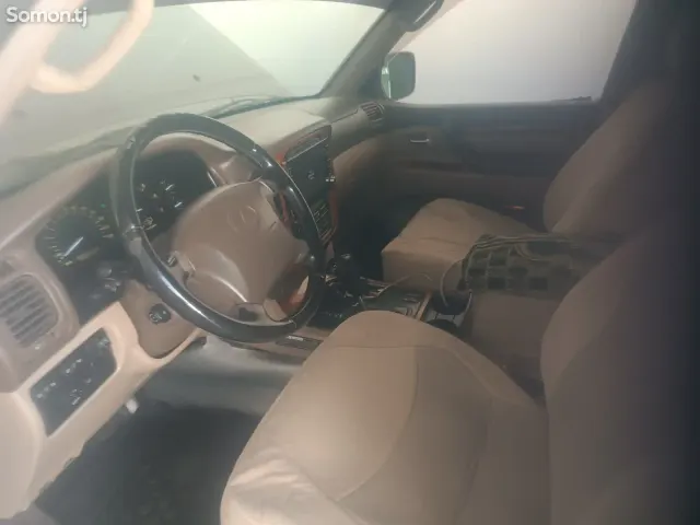 Lexus LX series 2002 · 4.7 AT