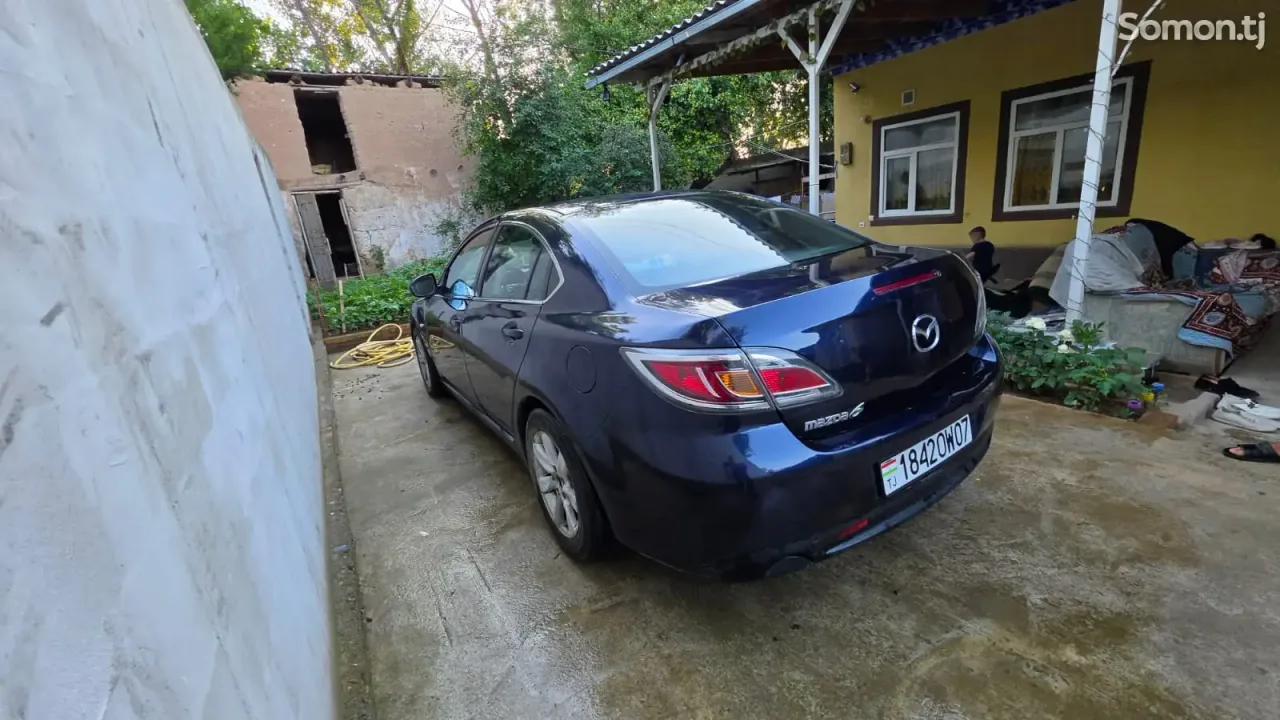 Hyundai Solaris 2012 · 2.0 MT