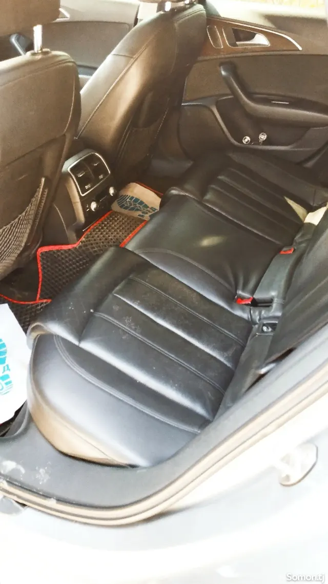 Audi A6 2015 · 2.0 AT