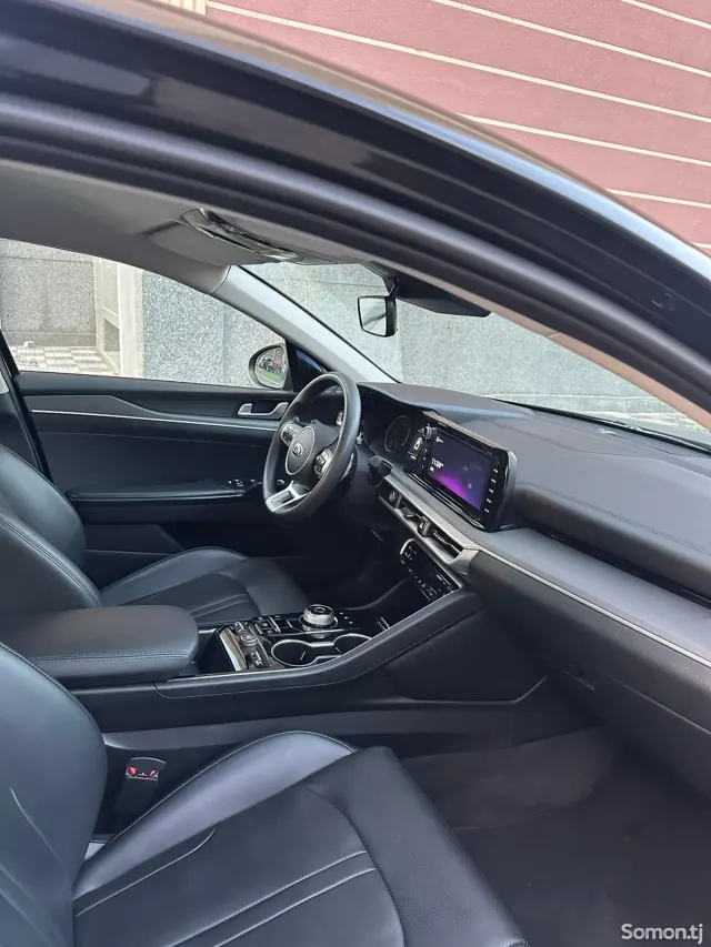 Kia K5 2020 · 2.0 AT