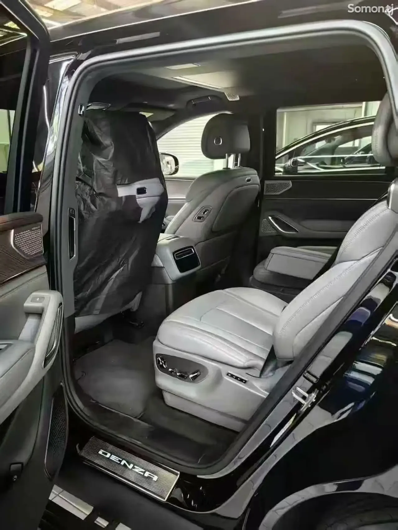 BYD Denza N9 2025 · 2.0 AT
