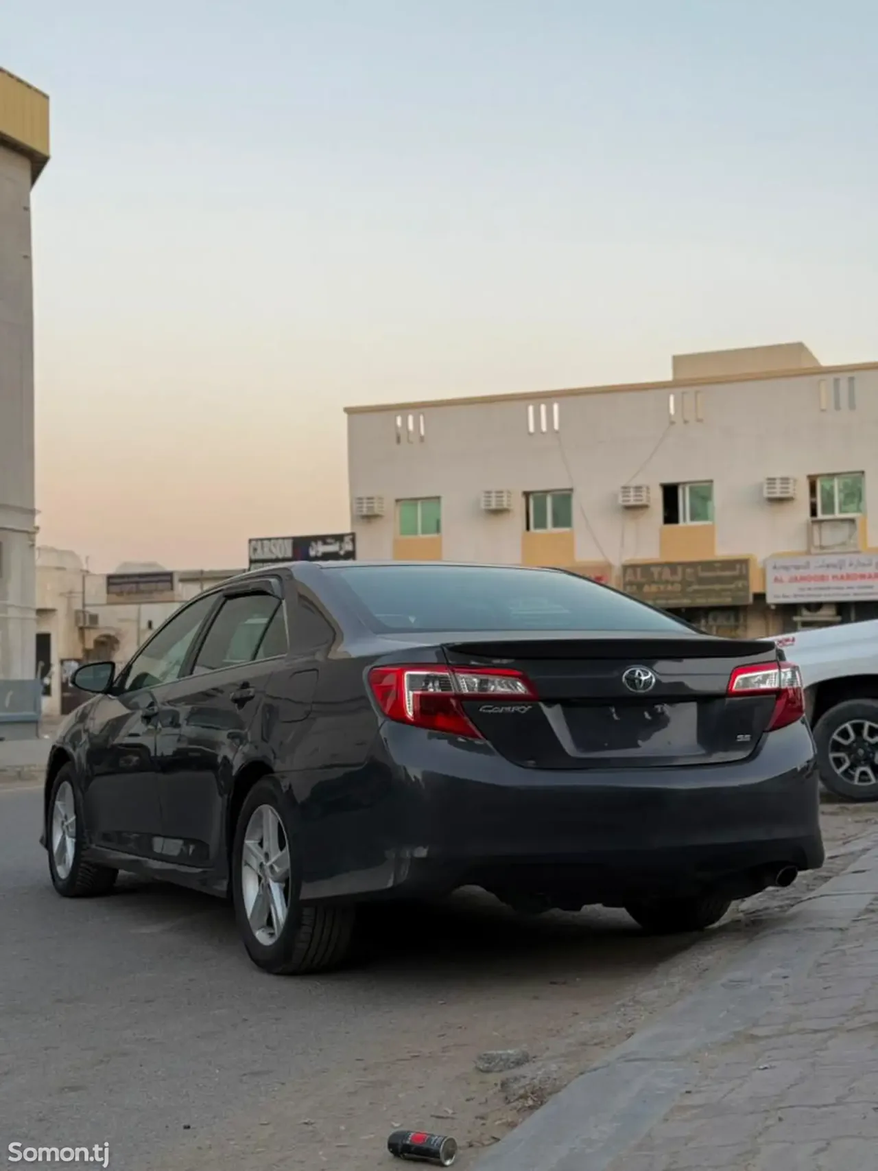Toyota Camry 2014 · 2.5 AT