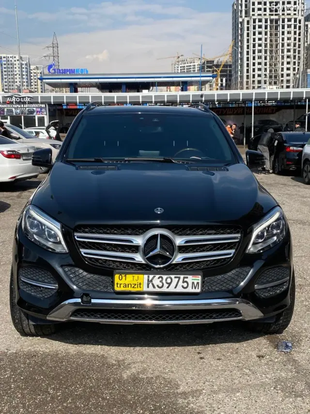 Mercedes-Benz GLE class 2018 · 3.5 AT
