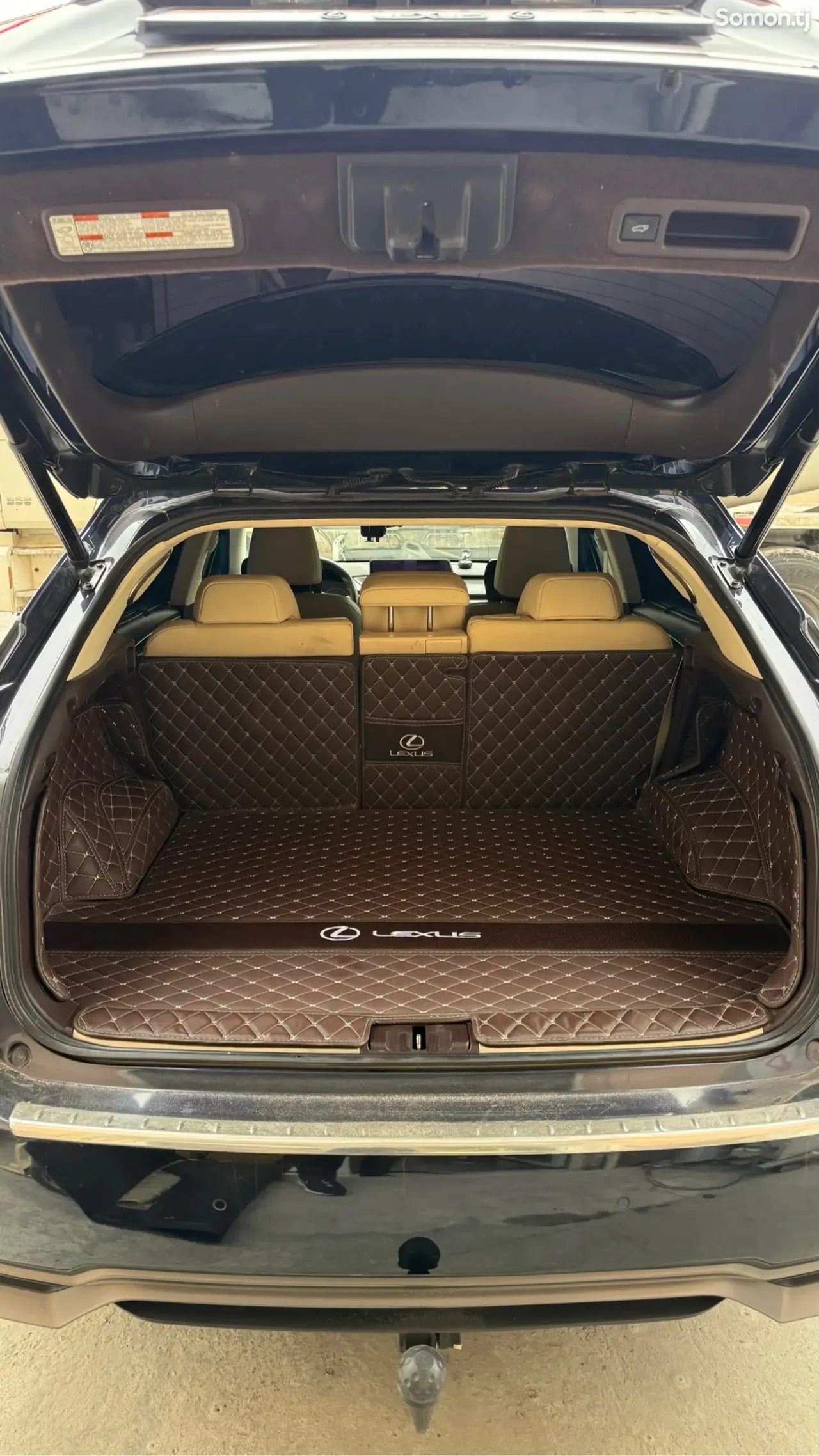 Lexus RX series 2017 · 4.5 AT
