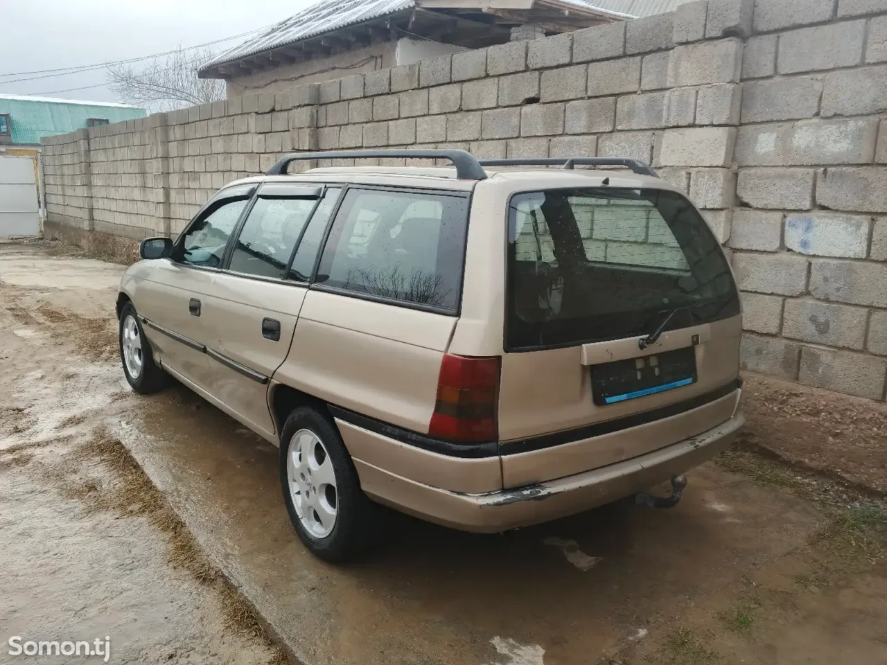 Opel Astra F 1997 · 1.8 MT