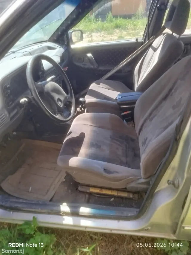 Daewoo Nexia 1996 · 1.6 MT