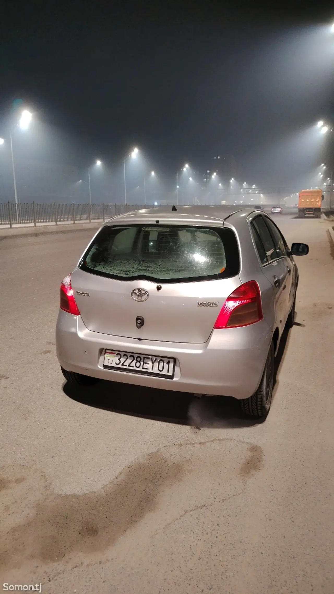 Toyota Vitz 2006 · 1.3 MT