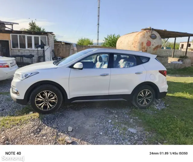 Hyundai Santa Fe 2018 · 2.0 AT