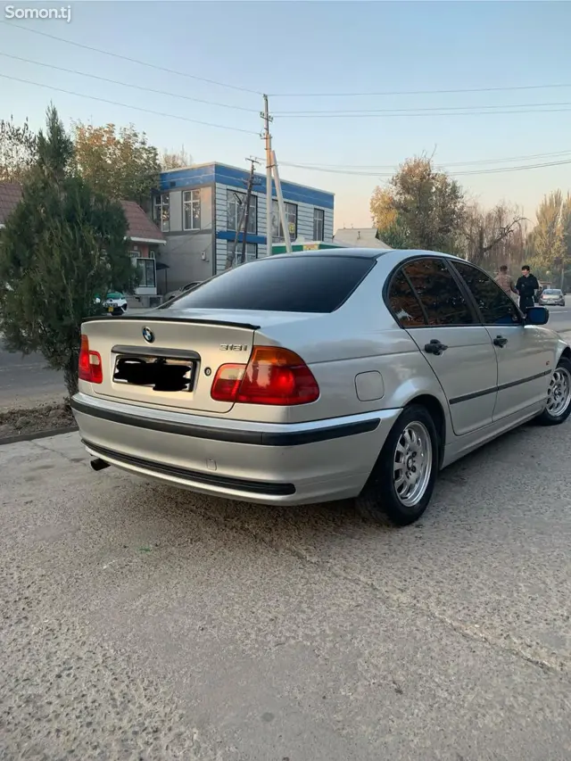 BMW 3 series 2000 · 1.8 MT
