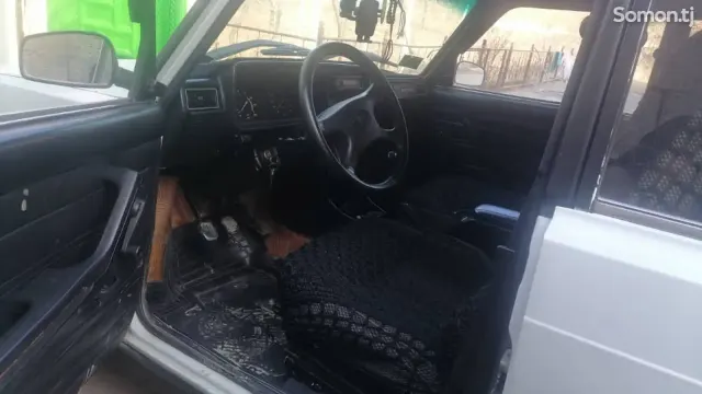 Lada (ВАЗ) 2107 2003 · 1.5 MT