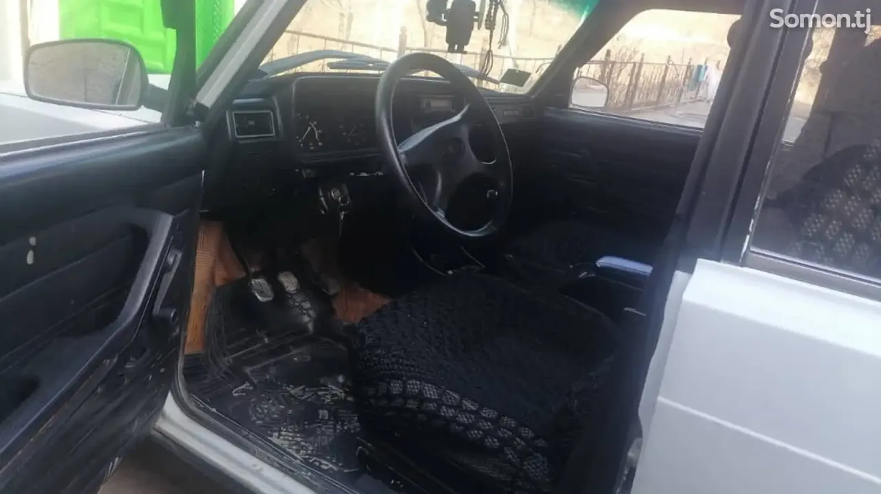 Lada (ВАЗ) 2107 2003 · 1.5 MT
