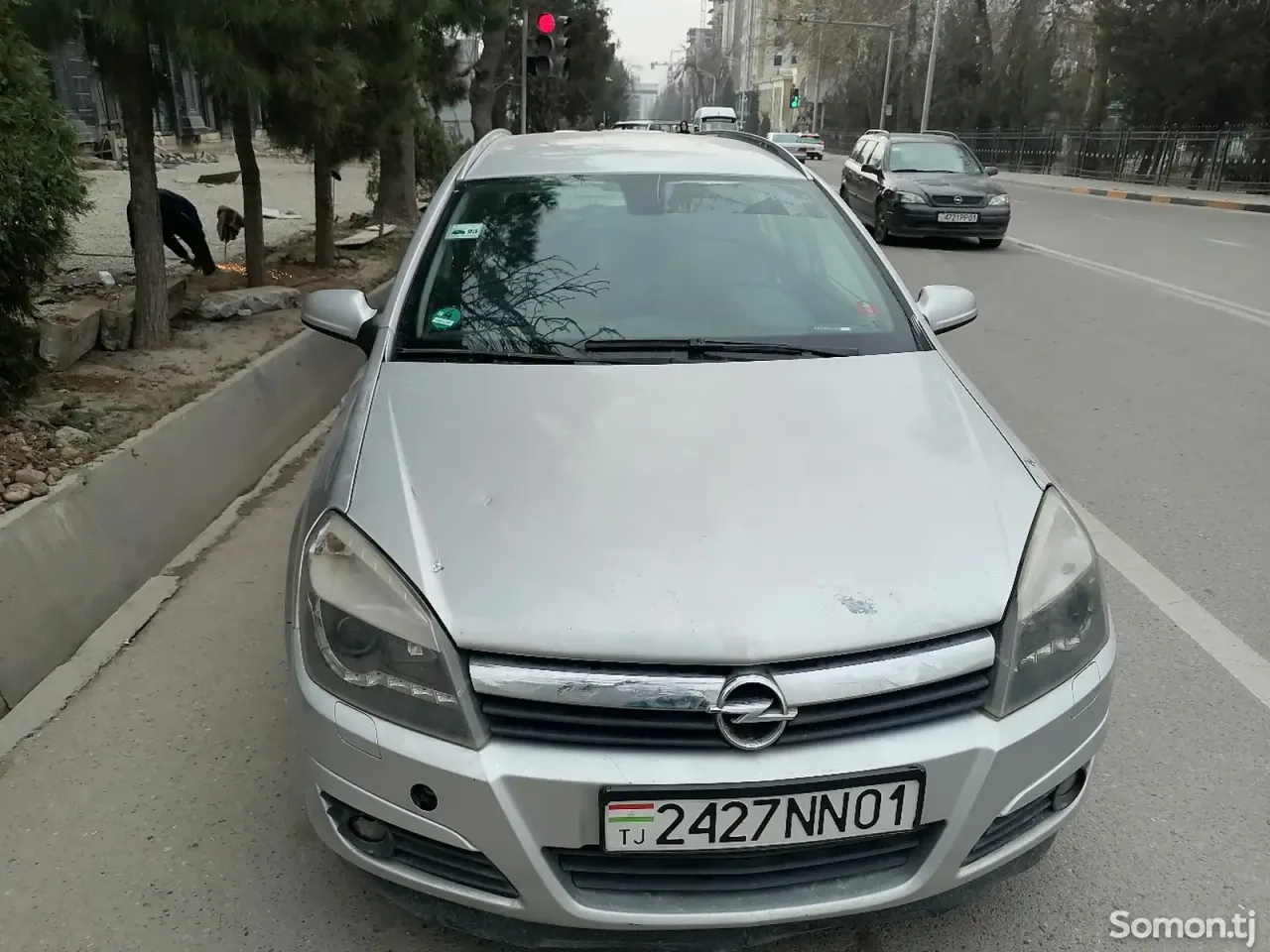 Opel Astra H 2006 · 1.6 MT