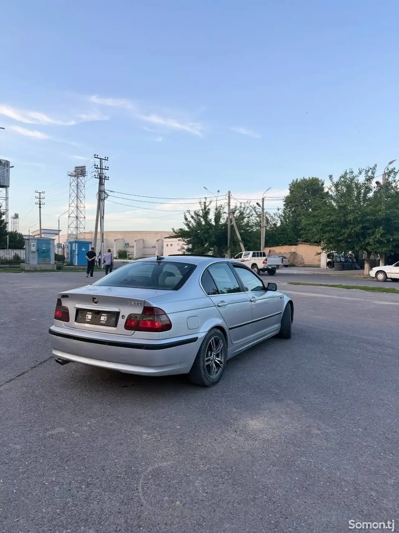 BMW 3 series 2003 · 2.5 AT