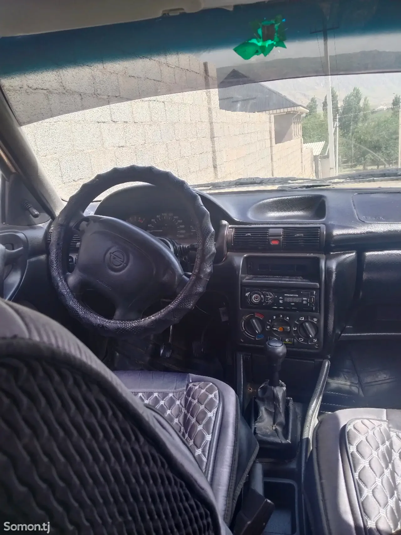 Opel Astra F 1998 · 1.6 MT