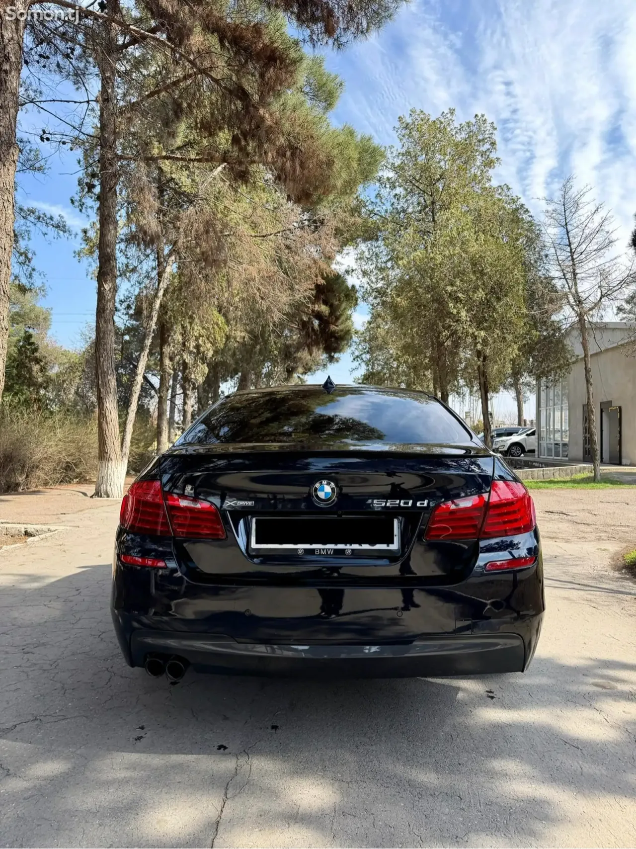BMW 5 series 2016 · 2.0 AT