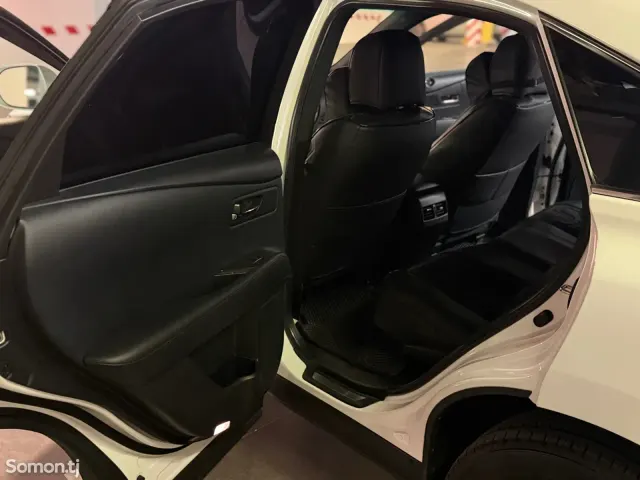 Lexus RX series 2013 · 3.5 AT
