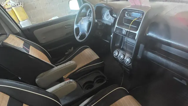 Honda CR-V 2004 · 2.4 AT
