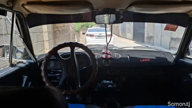 Lada (ВАЗ) 2106 1999 · 1.6 MT