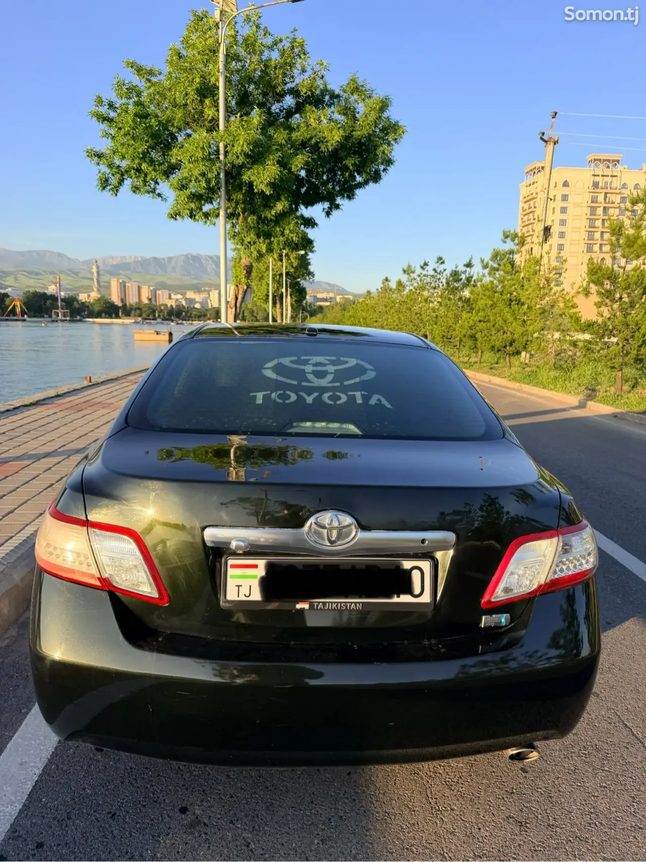 Toyota Camry 2011 · 2.5 AT