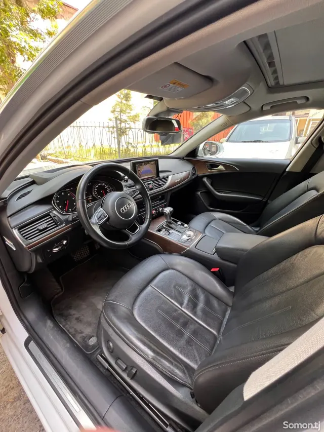 Audi A6 2015 · 2.0 AT