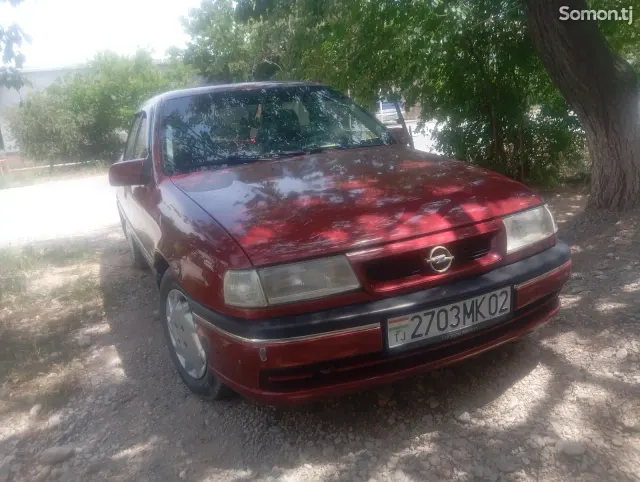 Opel Vectra A 1995 · 1.6 MT