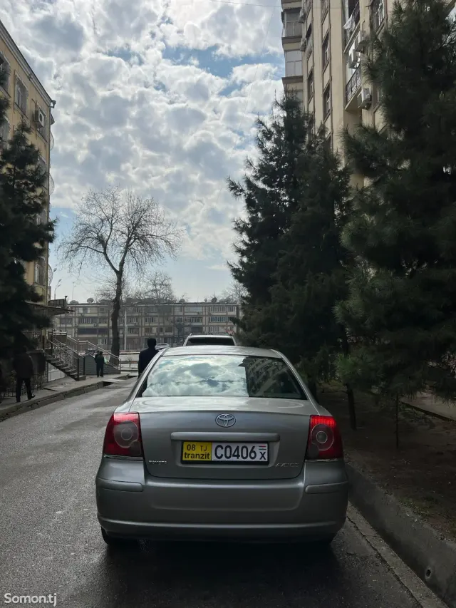 Toyota Avensis 2008 · 2.0 AT